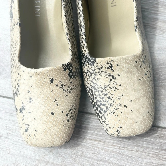 Enzo Angiolini Snake  Skin Square Toe Block Heel Pumps - Picture 4 of 15